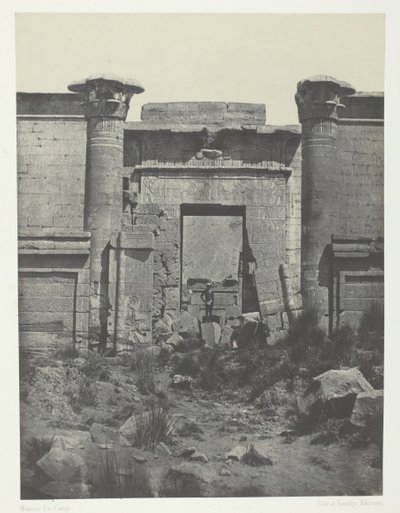 Médinet-Habou, Propyläen des Thoutmoseum, Theben, 1849-51, gedruckt 1852 von Maxime Du Camp