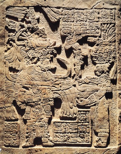 Stele, die einen Hohepriester und eine Frau darstellt, aus Yaxchilan von Mayan