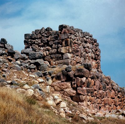 Mykenische Kunst: Ansichten eines der Türme der Stadt Tiryns, gebaut um 1200 v. Chr. Griechenland von Mycenaean