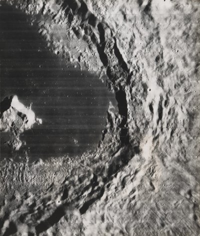 Rückseite des Mondes bei Apolune, 1967 von NASA Images