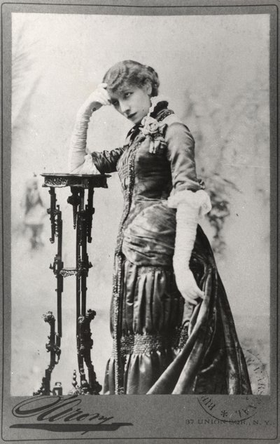Porträt von Sarah Bernhardt (1844-1923) in den Vereinigten Staaten aufgenommen von Napoleon Sarony