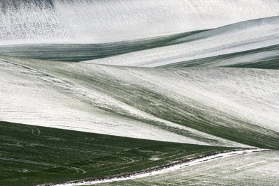 Winterliche Feldmuster von Nicola Figliuolo