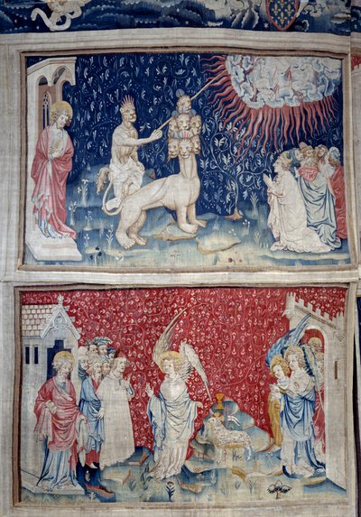 Apokalypse-Wandteppich (1373-1383), Nr. 44: Das Tier der Erde lässt Feuer vom Himmel fallen. Unten, Nr. 51, der dritte Engel und das Lamm. Wandteppich von Nicolas Bataille (1330-1405) von Nicolas Bataille