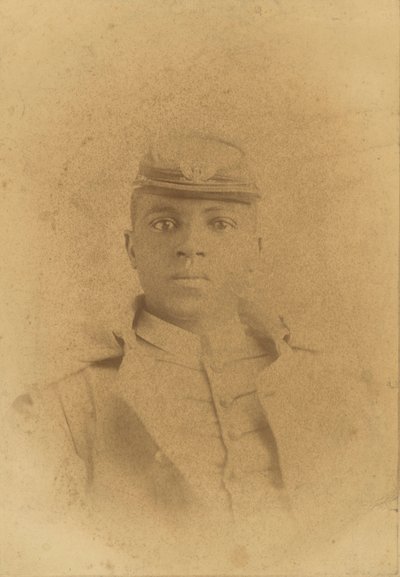 Kabinettskarte von Oberst Charles Young als Kadett in West Point, 1889 von Pach Bros