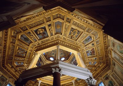 Ansicht des Gewölbes im frühchristlichen Baptisterium von San Giovanni in Laterano (St. Johannes im Lateran), erbaut um 440. Rom von Paleo Christian