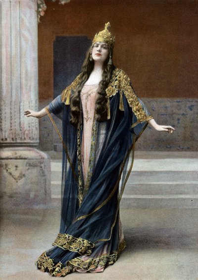 Opernsängerin Lucy Arbell (1882-1947) als Königin Amahelli in der Oper "Bacchus", Paris, Foto Nadar aus der französischen Zeitung "Le Theatre" Juli 1909 von Paul Nadar