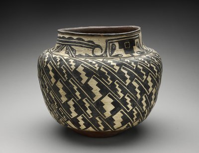 Krug (Olla) mit Stufenmotiv von People Zuni