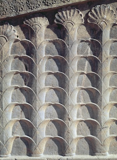 Dekoratives Relief von der östlichen Treppe der Apadana (Audienzhalle) Achämenidenzeit, 550-330 v. Chr. von Persian School