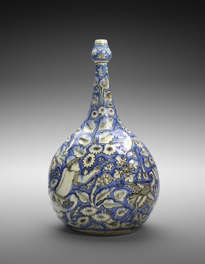 Flaschen mit Figur und Blumen, Mitte des 17. Jahrhunderts von Persian School