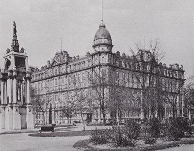 Windsor Hotel und Sir John A. Macdonald Denkmal, Montreal von Photographer Canadian