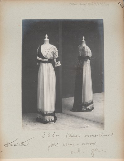 Albumseite: House of Worth, Kleid von Photographer French