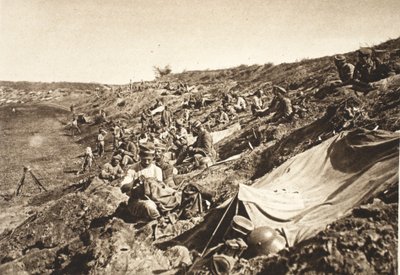 Deutsches Infanteriebataillon in Reserveposition während des Vormarsches nördlich von Focsani, August 1917 von Photographer German