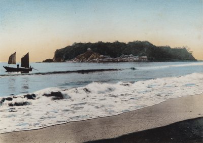 Japan, ca. 1912: Insel Enoshima bei Kamakura (Foto) von Photographer Japanese