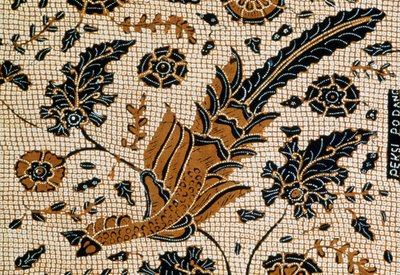 Batik mit traditionellem Design namens Peksi Podang, Surakarta, Java, Indonesien, Detail von Blaise Nicolas Le Sueur
