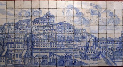 Panoramablick auf Lissabon, vor dem Erdbeben von 1755 - Azulejos Anfang des 18. Jahrhunderts, Tafel aus dem ehemaligen Palast der Grafen von Tentugal, Lissabon (Großes Lissabon-Panorama vor dem Erdbeben von 1755, Fayence Anfang des 18. Jahrhunderts, ehemal von Portuguese School