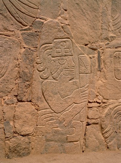 Figur eines Kriegers mit Helm und Keule (Stein) von Pre Columbian Pre Columbian
