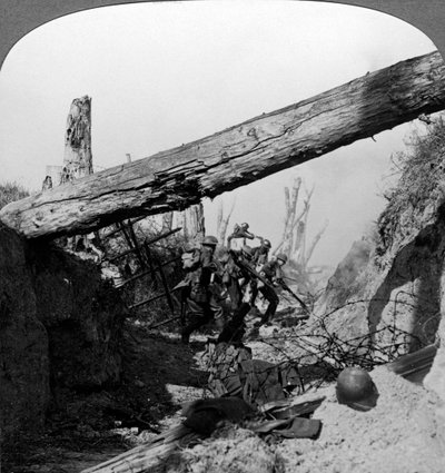 Grabenkrieg an der Wotan-Linie, Queant, Frankreich, Erster Weltkrieg, 1917-1918 von Realistic Travels Publishers