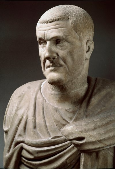 Marmorstatue des Kaisers Maximinus Thrax (173-238) - Rom, Musei Capitolini - Büste des Kaisers Maximinus Thrax von Roman