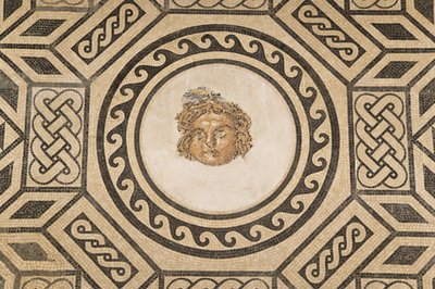 Mosaik der Medusa, in der Halle der Mosaiken im Alcazar der christlichen Könige von Roman