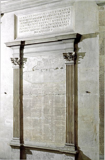 Tafel der Triumph- und Konsularfasten. Zeit des Kaisers Augustus. 27 v. Chr.-14 n. Chr. Rom, Musei Capitolini - Registrierungstafel der Konsular- und Triumphfasten Zeit des römischen Kaisers Augustus (27 v. Chr.-14 n. Chr.). Musei Capitolini, Rom, Italien von Roman