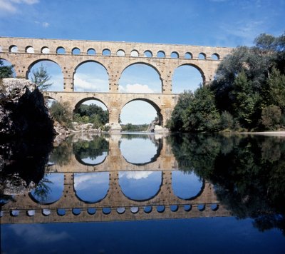 Pont du Gard. Römisches Aquädukt aus der zweiten Hälfte des 1. Jahrhunderts. von Roman