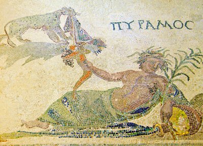 Pyramus und Thisbe, Detail von Pyramus und dem Leoparden, Haus des Dionysos, Paphos, Zypern von Roman