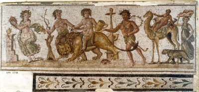 Römische Antike: „Dionysischer Umzug“. Silen reitet auf einem Kamel, eine Mänade spielt ein Instrument. Mosaik aus El Djem (Thysdrus). 3. Jahrhundert n. Chr. El Djem (Thysdrus), Archäologisches Museum von Roman