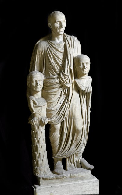 Statue Barberini: Patrizier mit den Büsten zweier Vorfahren von Roman