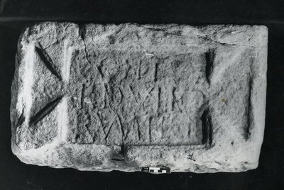Zenturienstein der Coh. I Vardullorum von Roman Roman