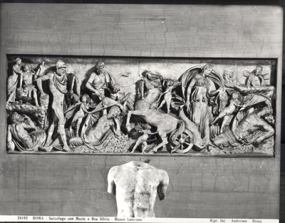 Sarkophag, der Mars und Rhea Silvia darstellt (Marmor) von Roman Roman