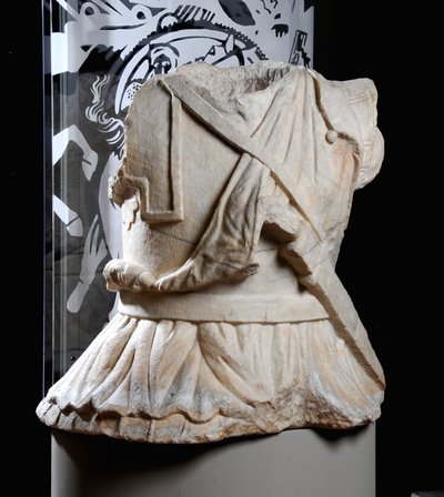 Skulptierter Torso eines Kavalleristen von Roman Roman