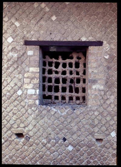 Blick auf ein Fenster des Casa dell
