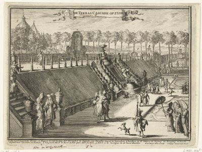 Ansicht (seitlich) eines Terrassenwasserfalls im Park des Palastes Het Loo von Romeyn de Hooghe