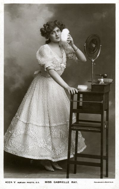 Gabrielle Ray, englische Schauspielerin, Tänzerin und Sängerin, ca. 1906 von Rotary Photo