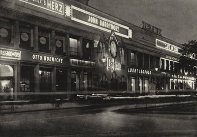 Berlin: Augusta-Viktoria-Platz von Sasha Stone