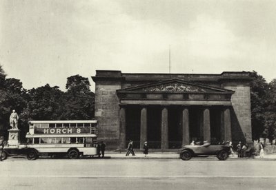Berlin: Die Neue Wache von Sasha Stone
