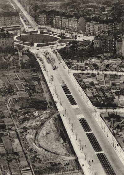 Berlin: Reichsstraße, Reichskanzlerplatz von Sasha Stone