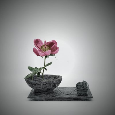 Gefädelte rosa Blütenszene von Saskia Dingemans