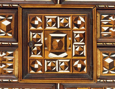 Süddeutscher Marketerie-Tischschrank von School German