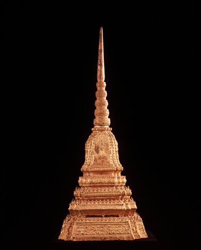 Modell eines Chedi oder Reliquiarturms von School Thai