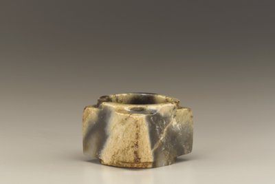 Kurzes Rohr (cong) von Shang Dynasty Chinese School
