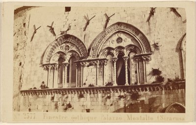 Gotisches Fenster Palazzo Montalto (Syrakus) von Sommer and Behles