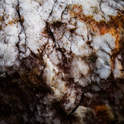 Erdige Steinstextur von Studio Meikle