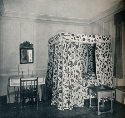 Ein Schlafzimmer aus dem Haus von Major Nicholas Sewall, in Secretary, 1930 von Unbekannt