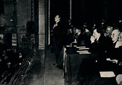 Ansprache bei einer öffentlichen Versammlung im Finsbury Park, 1924, 1945 von Unbekannt