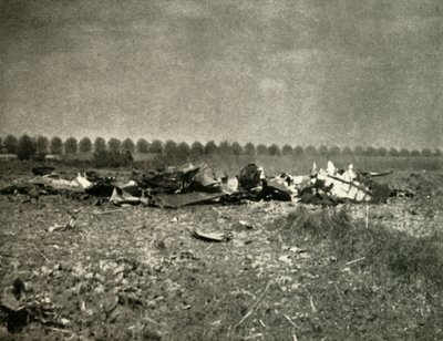 Und danach: Das Ende eines Heinkels auf einem französischen Feld, 1939-1940, 1941 von Unbekannt