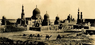 Kairo - Die Gräber der Kalifen, um 1918-1939 von Unbekannt
