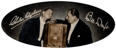 Clapham und Dwyer, musikalische und Radio-Humoristen, 1935 von Unbekannt