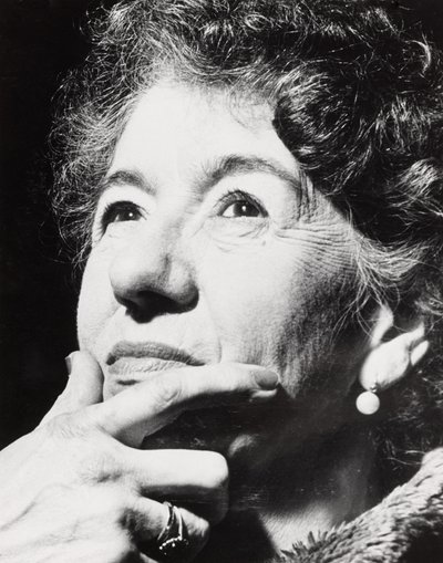 Enid Blyton (1897-1968), britische Kinderbuchautorin von Unbekannt