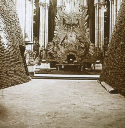 Innenraum der Kathedrale, Amiens, Nordfrankreich, ca. 1914-1918 von Unbekannt